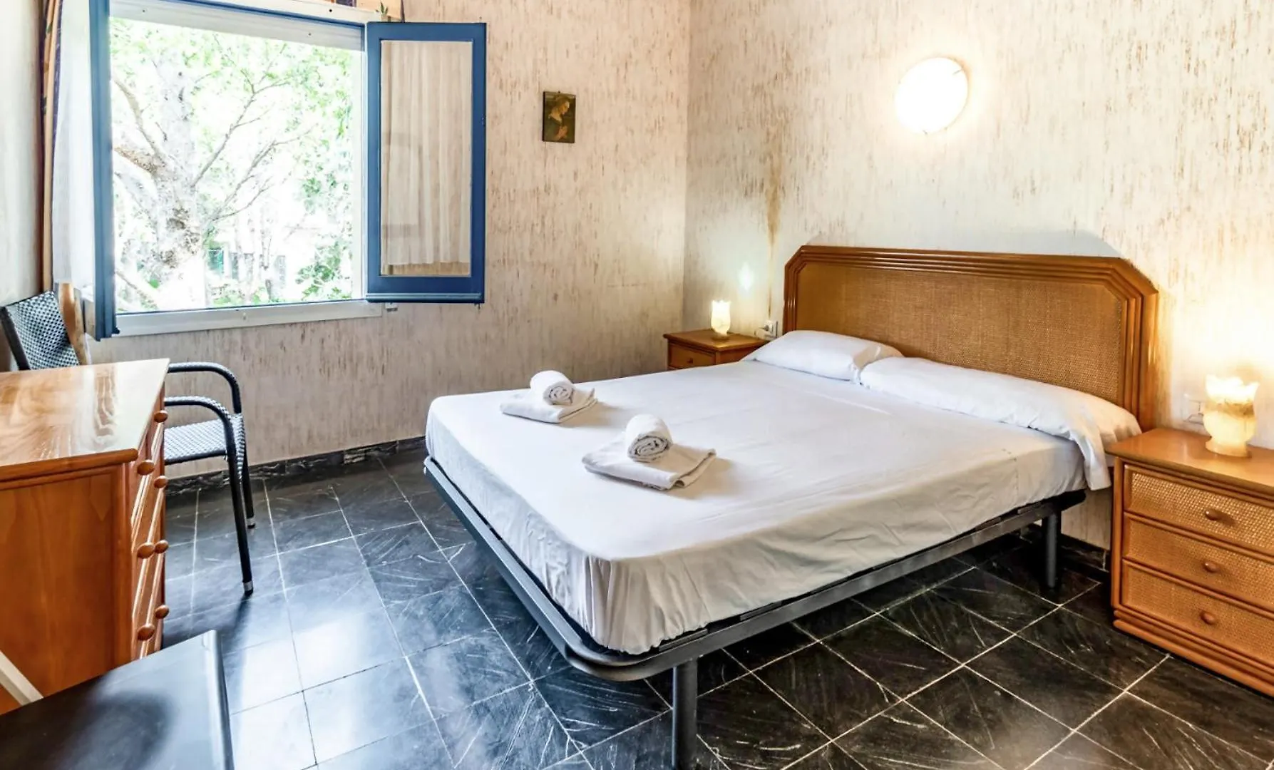 Apartmán Grifeu 14 Apartamento Con Terraza Y Jardin Girona