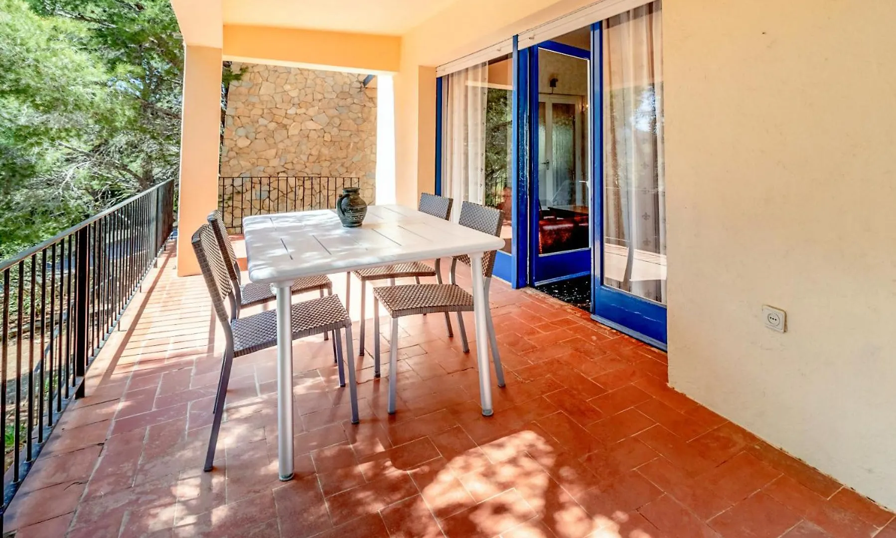 Grifeu 14 Apartamento Con Terraza Y Jardin Girona Apartment
