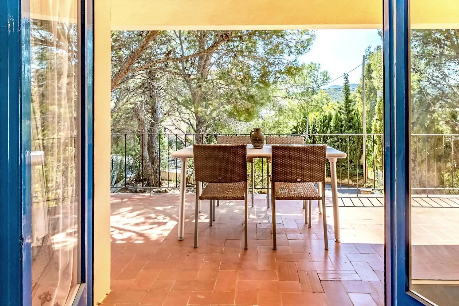 Grifeu 14 Apartamento Con Terraza Y Jardin Girona