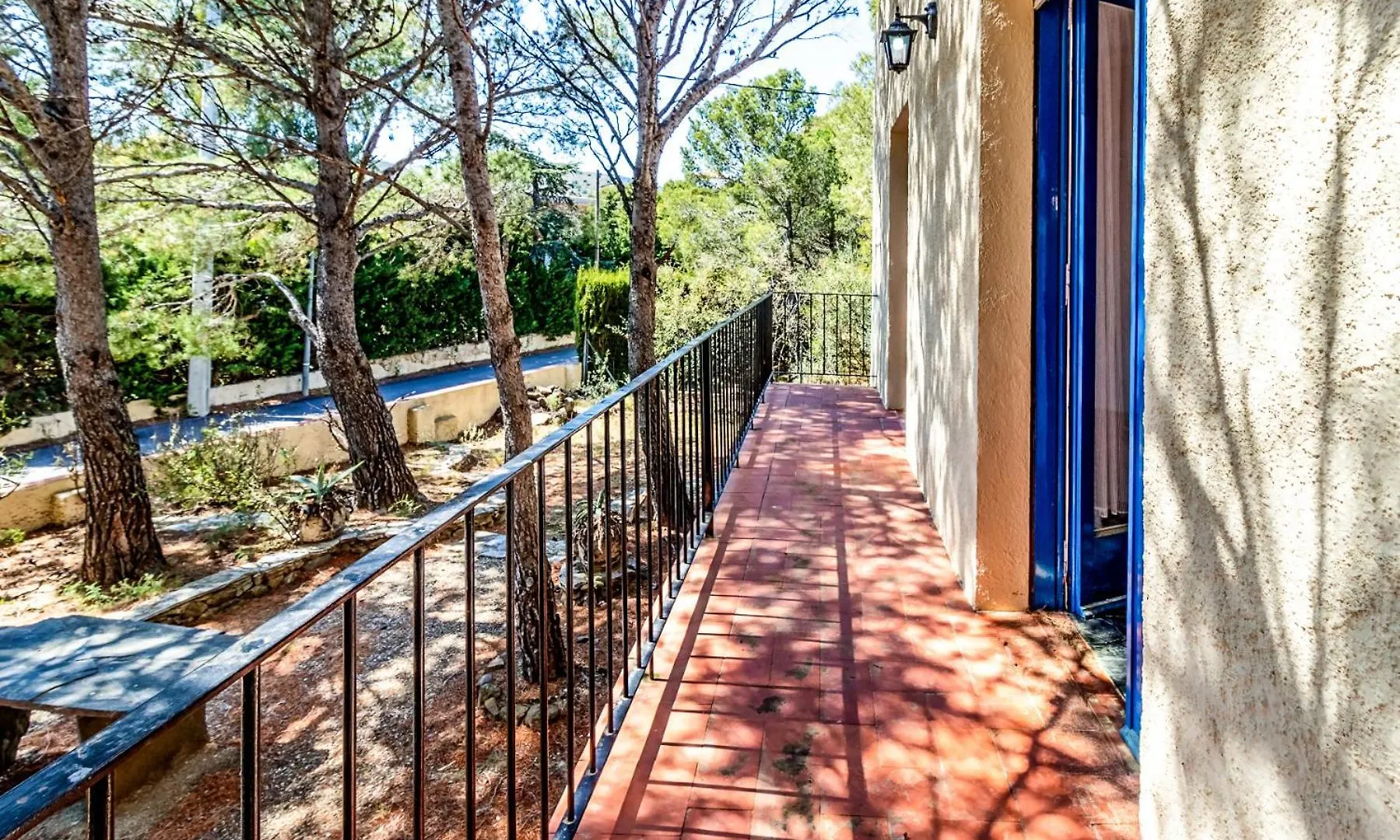 Apartment Grifeu 14 Apartamento Con Terraza Y Jardin Girona